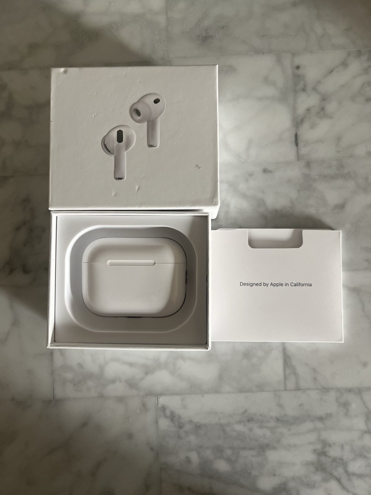 Apple AirPods Pro 3