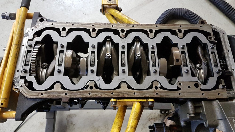BMW S54 engine reinforcement girdle S54B32