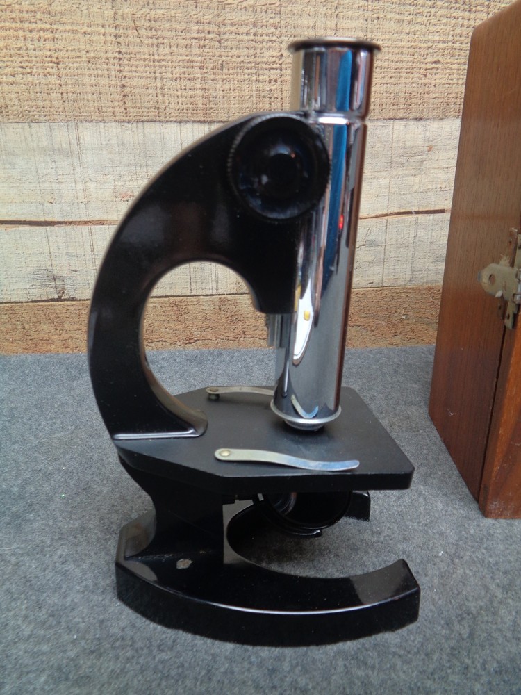 Bausch & Lomb Model R Student Microscope w/ Box & Micro Data Cards