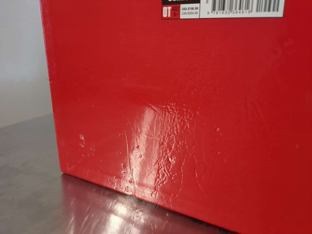 Akira 35th Anniversary Box (NO BOOKS, BOX ONLY)
