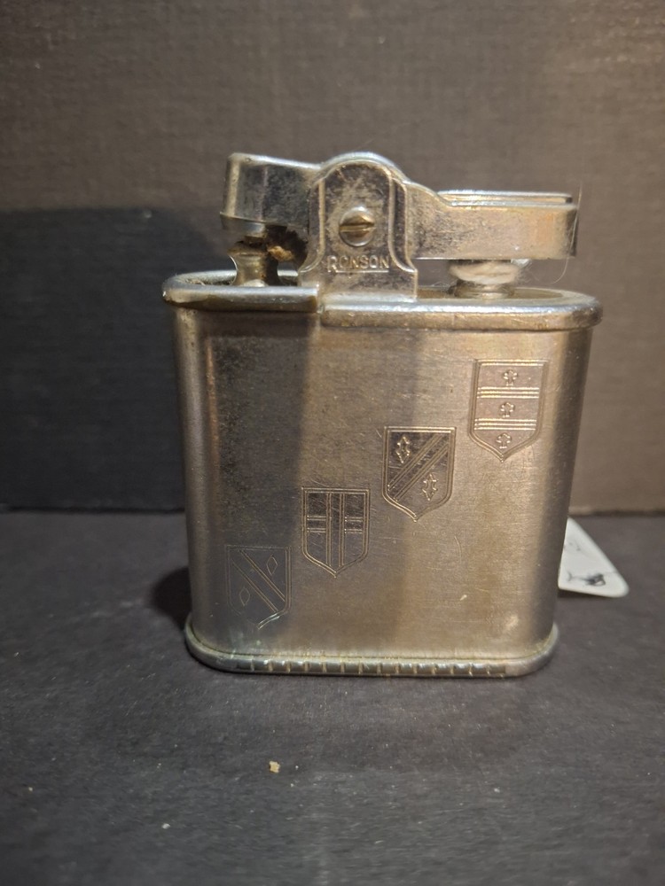 Vintage Ronson Whirlwind Lighter shield pattern