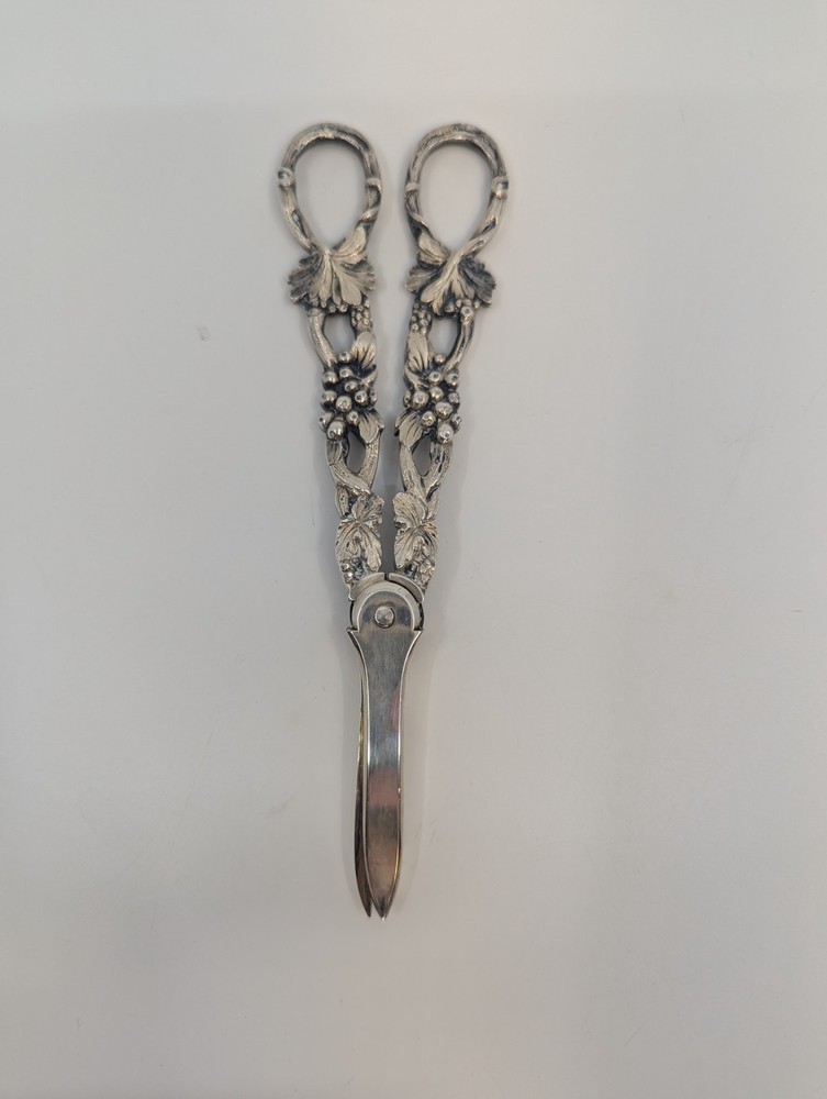 Vintage Solid Silver Grape Vine Grape Scissors Shears