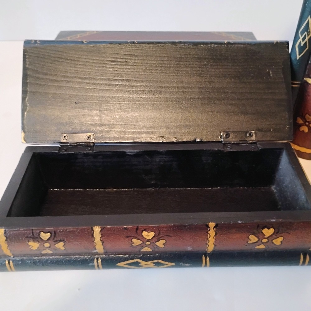 Faux Book Stack Hidden Storage Boxes–Vintage Style Decorative Secret Compartment