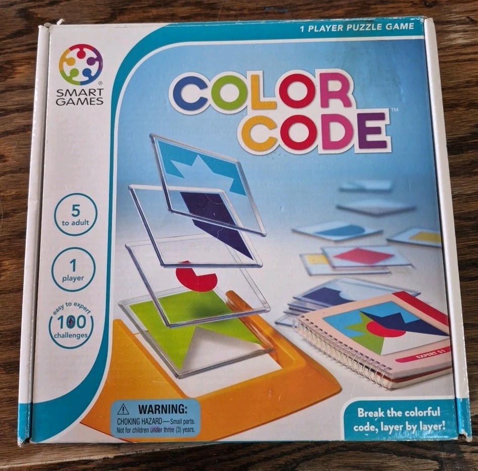 SmartGames Color Code - Ages 5+ | 1 player