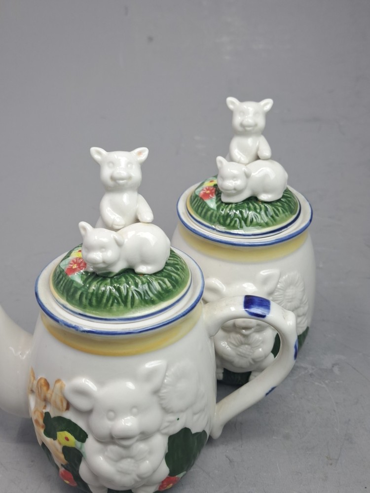 Paint A Pig Cream And Sugar Containers
