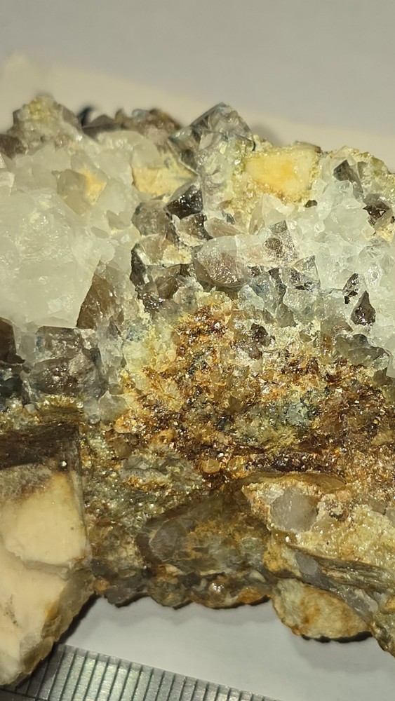 APATITE. MEGILIGGAR ROCKS. CORNWALL