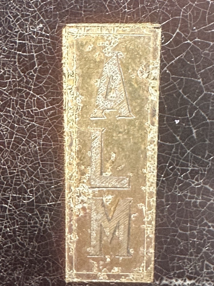 RONSON VINTAGE ART DECO LIGHTER & CASE