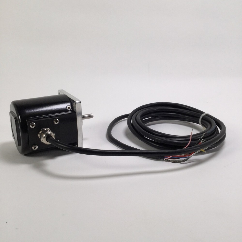 Omron ENE6I4A09000BD06KL Incremental Encoder Vdc 5 New NFP