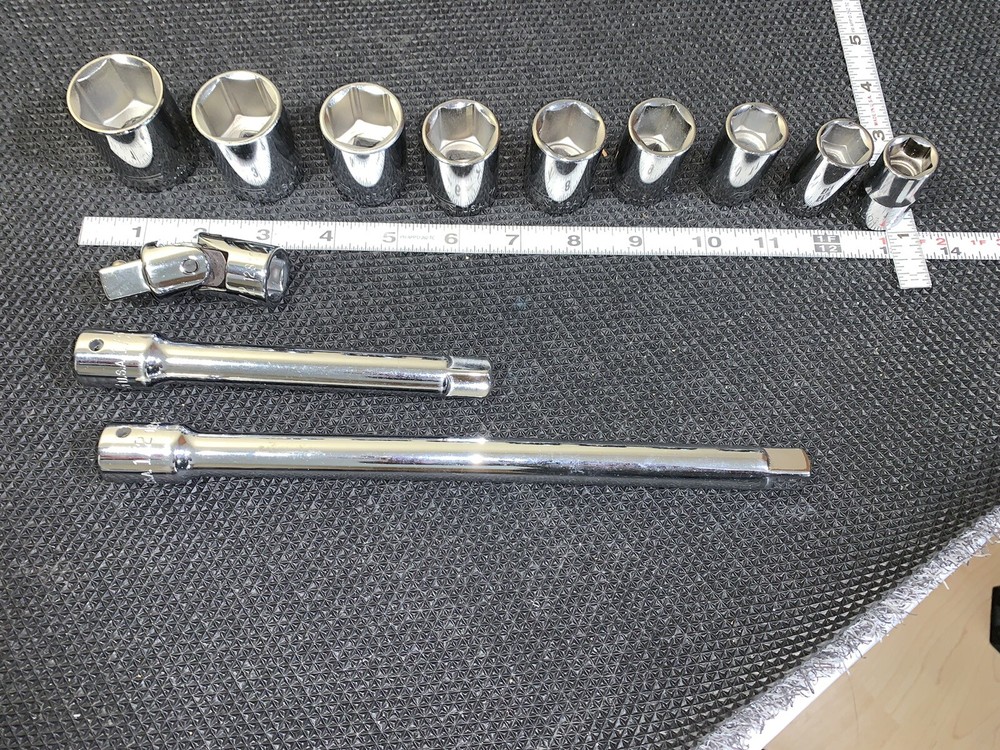 12 piece 1/2" SOCKET SET WITH EXTENSIONS and U Joint