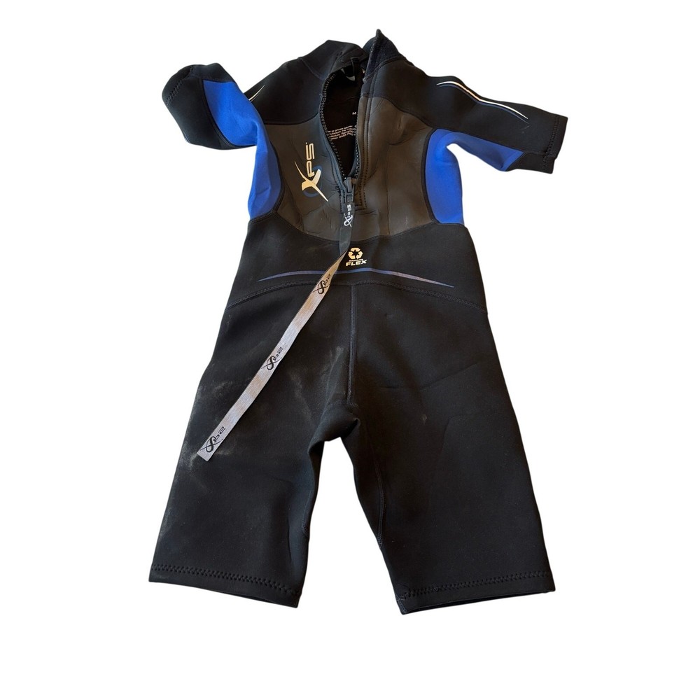 xps youth medium wetsuit
