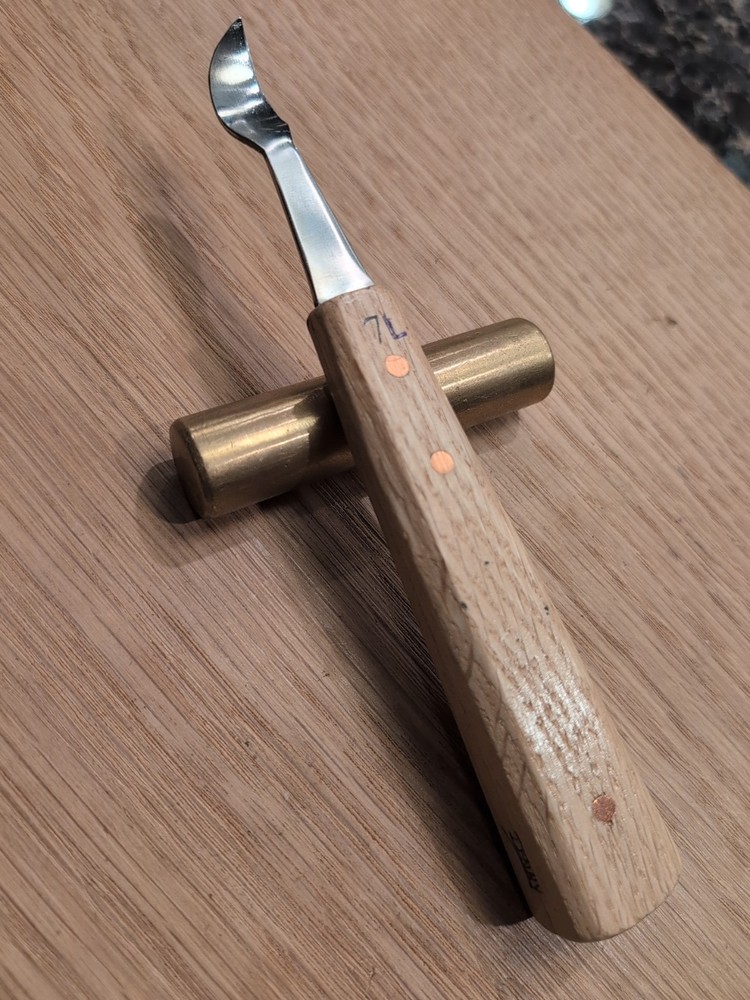 Original Denny #7L Bent Hook Carving Tool