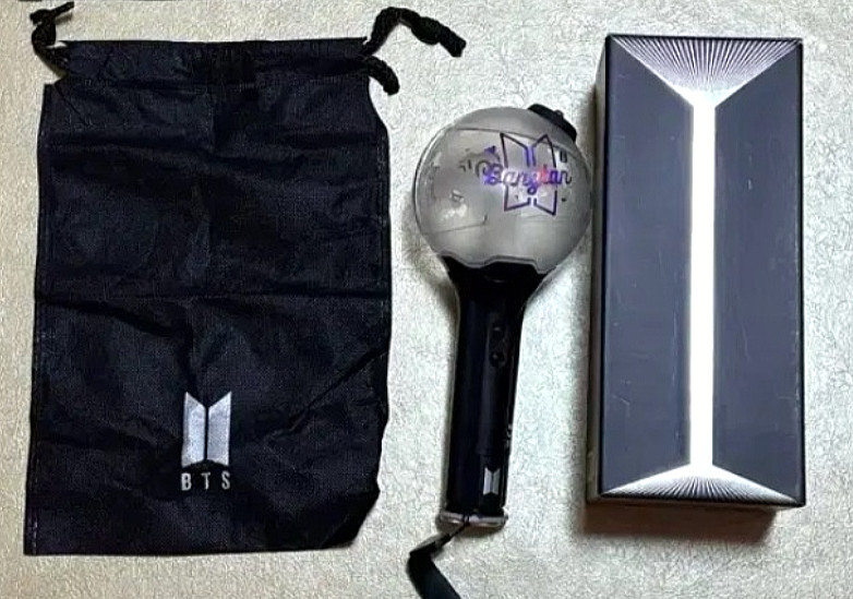 BTS Official Light Stick ARMY Bomb Version 1, 2, 3 Full Set + Gift