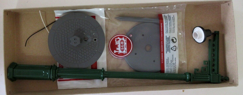 LGB 50550 Station Light, Single