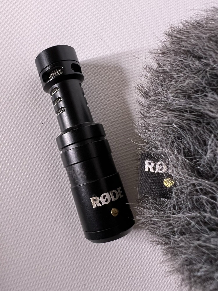 Rode VideoMicro Compact On Camera Microphone