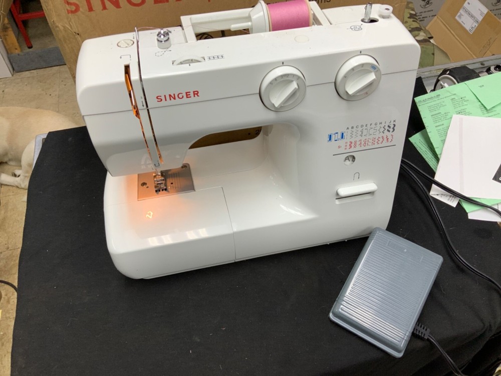 Singer 1120 Scholastic Sewing Machine