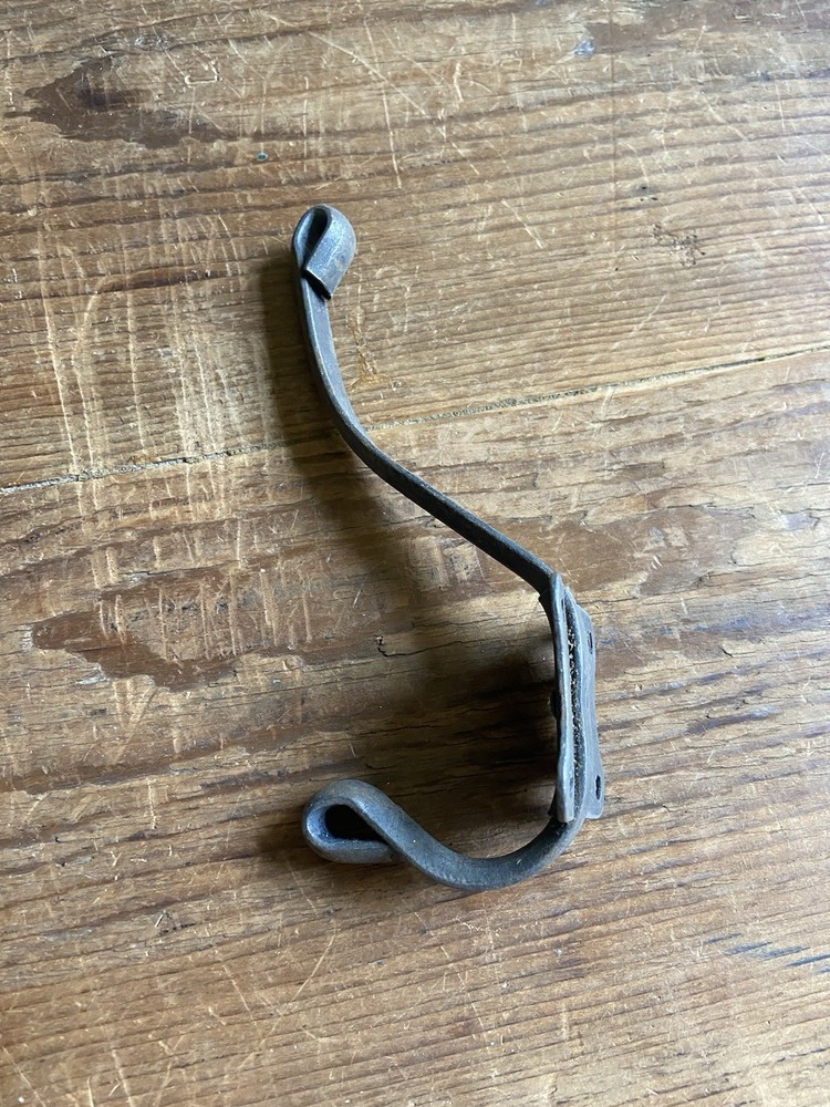 Old vintage Metal school Hook