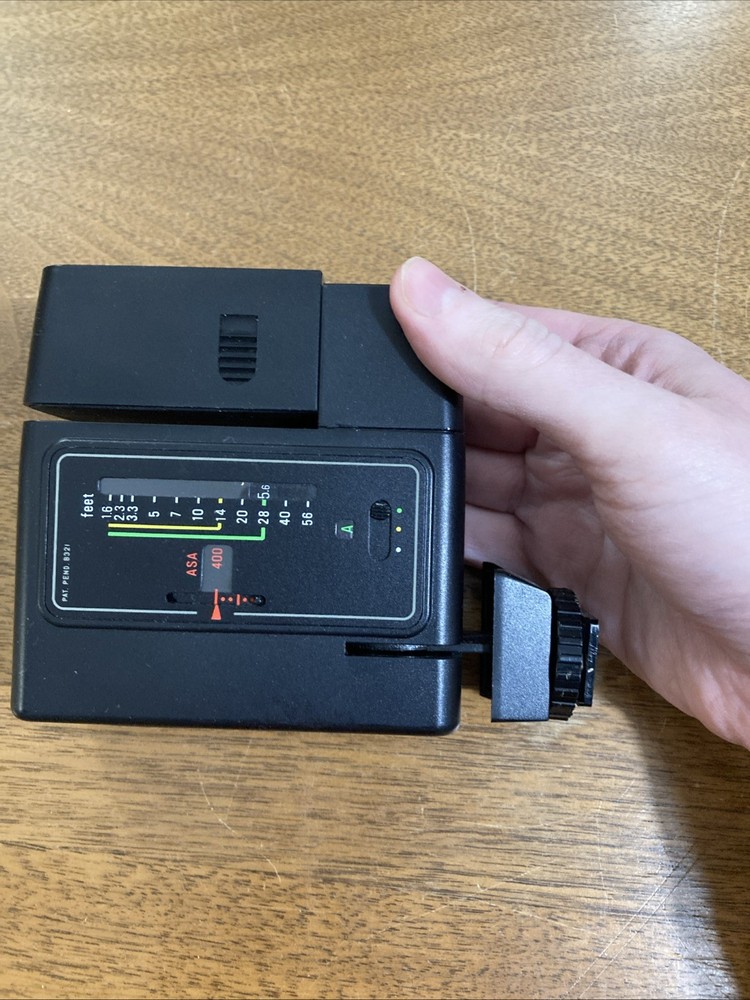 Vintage Sunpak Auto 321 Electronic Camera Flash Unit UNTESTED