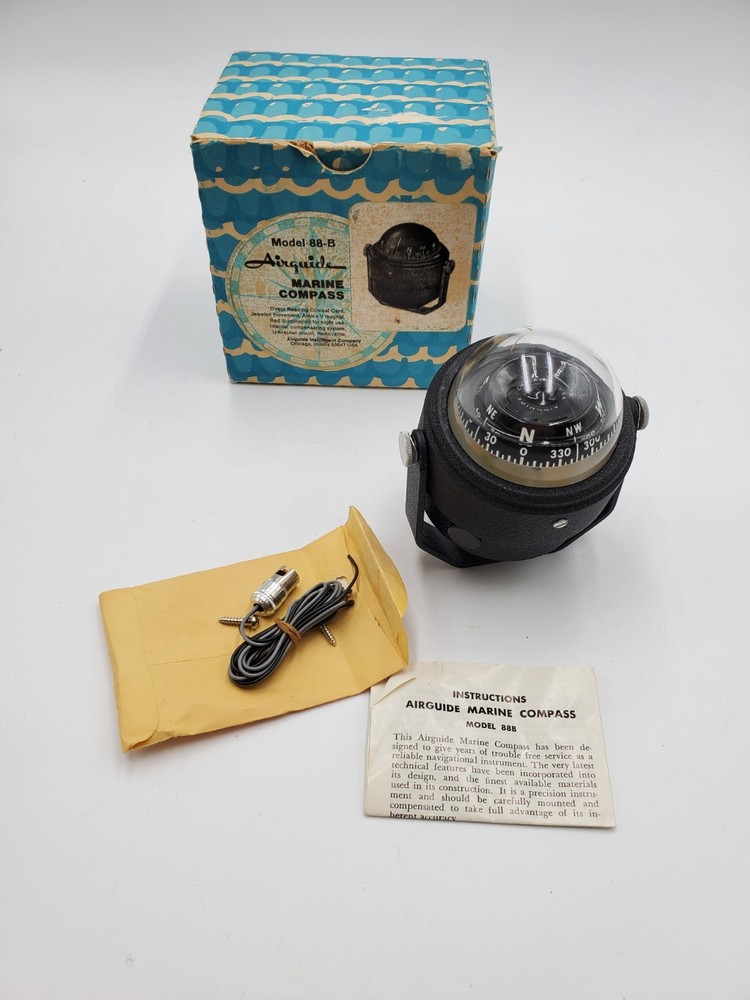 VINTAGE AIRGUIDE MODEL 88‑B MARINE COMPASS ORIGINAL BOX  MADE IN CHICAGO