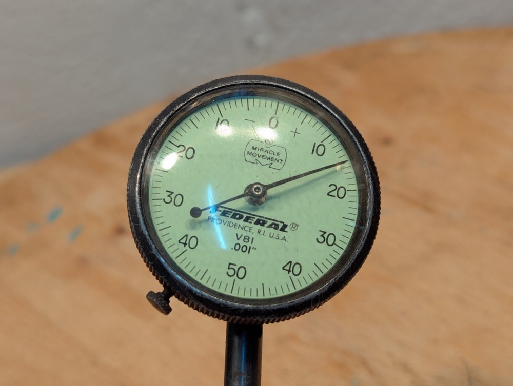 Vintage Federal Dial Indicator V81