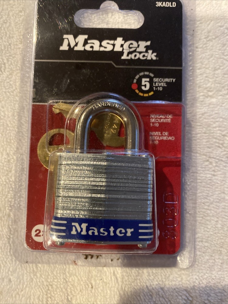 Master Lock New in package (997)