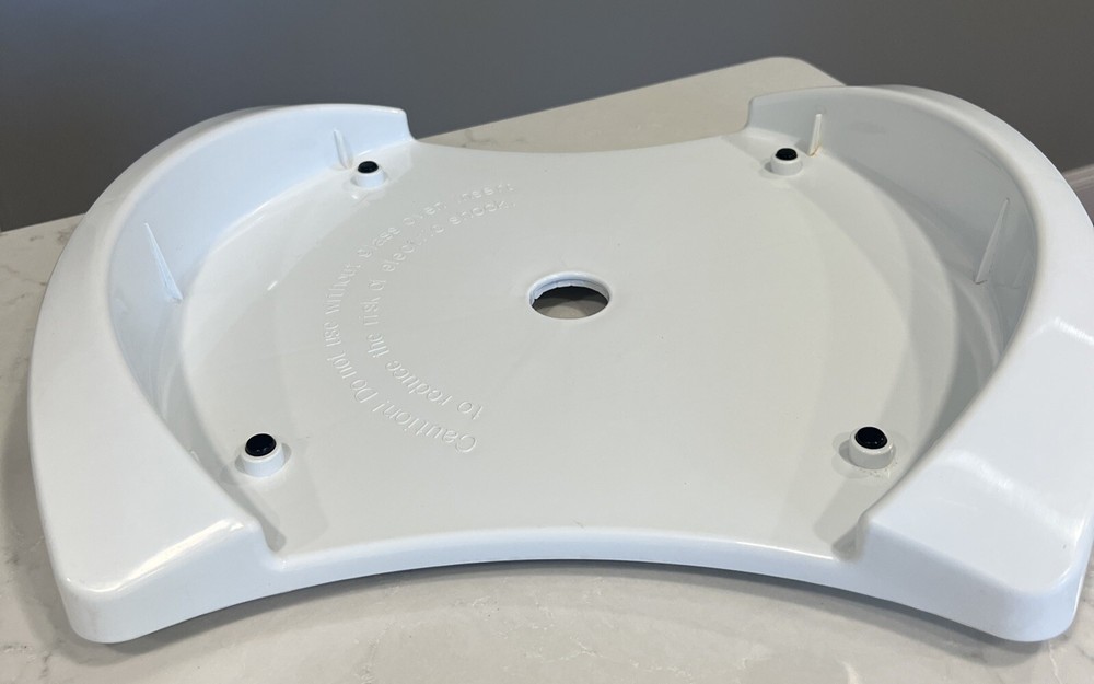 Thane Flavor Wave Deluxe Oven MHO1200 Replacement Part White Plastic Bottom Base