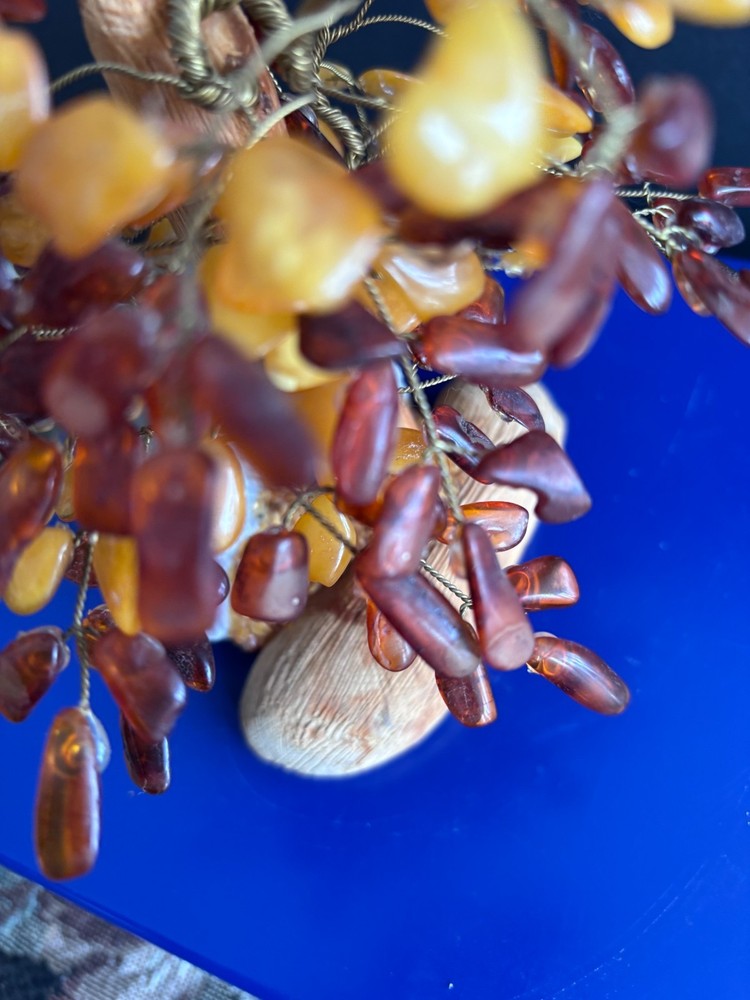 AMBER,TREE,BRASS,QUARTZ