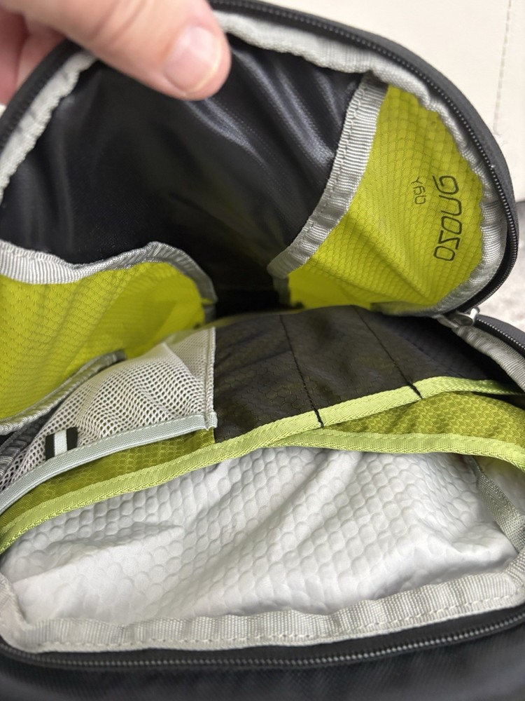 Osprey Ozone Day Pack Backpack Olive Lime Green Hiking Shuttle Padded Strap EUC