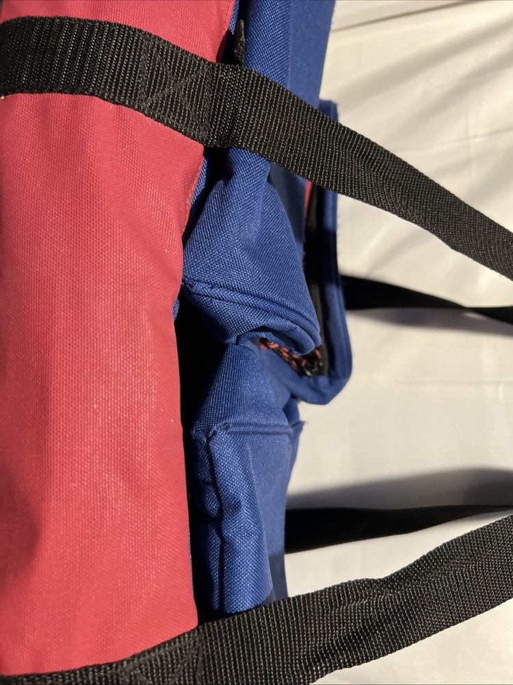 Igloo Blue Red Foldable Large Duffel Bag Cooler Adjustable Straps Nylon 19”x12”