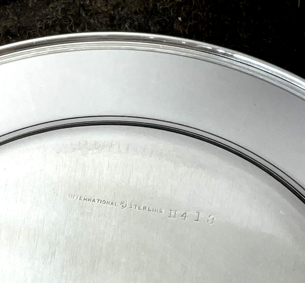 ONE. International sterling H413 Serving/Bread Plate, 71.5 Grams Average