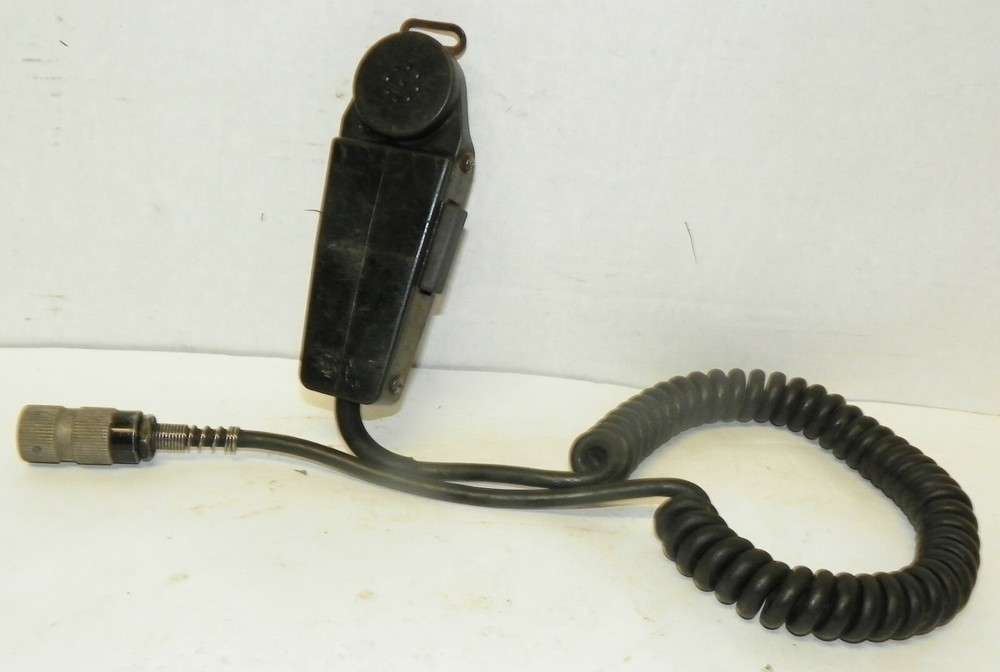 MICROPHONE DYNAMIC US MILITARY M-800/U BY RADALAB INC.