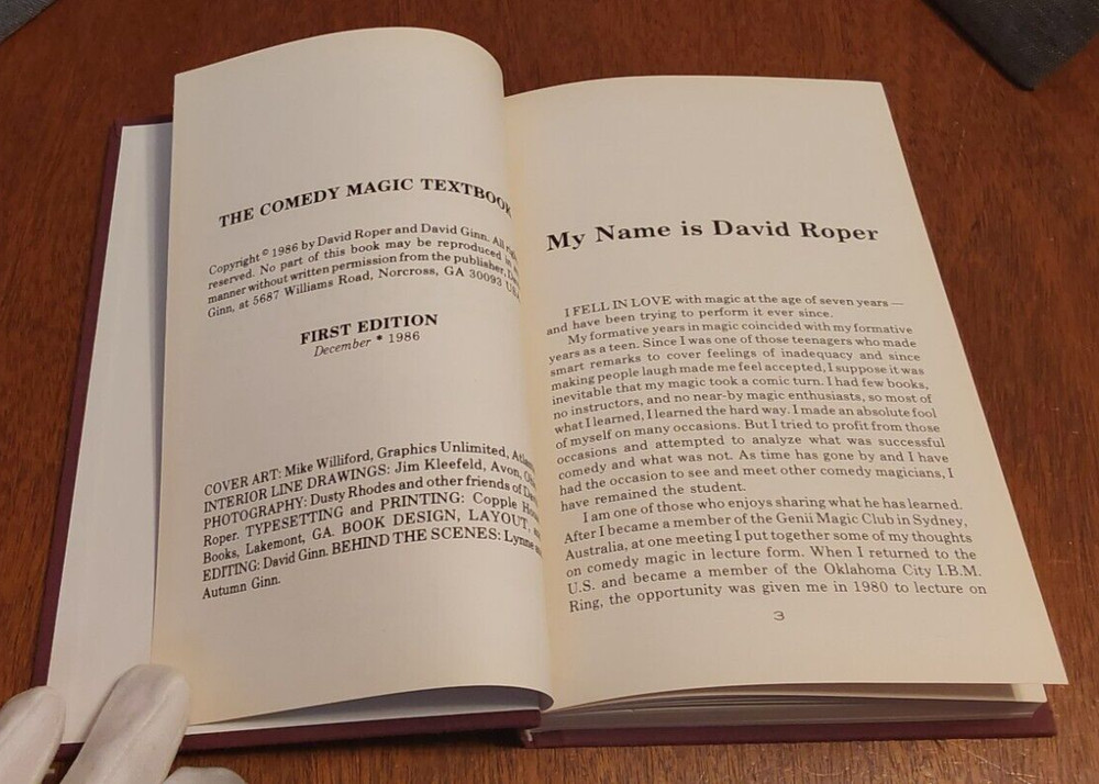 David Ginn Presents: The Comedy Magic Textbook; Roper, David - Comedy Magic Book