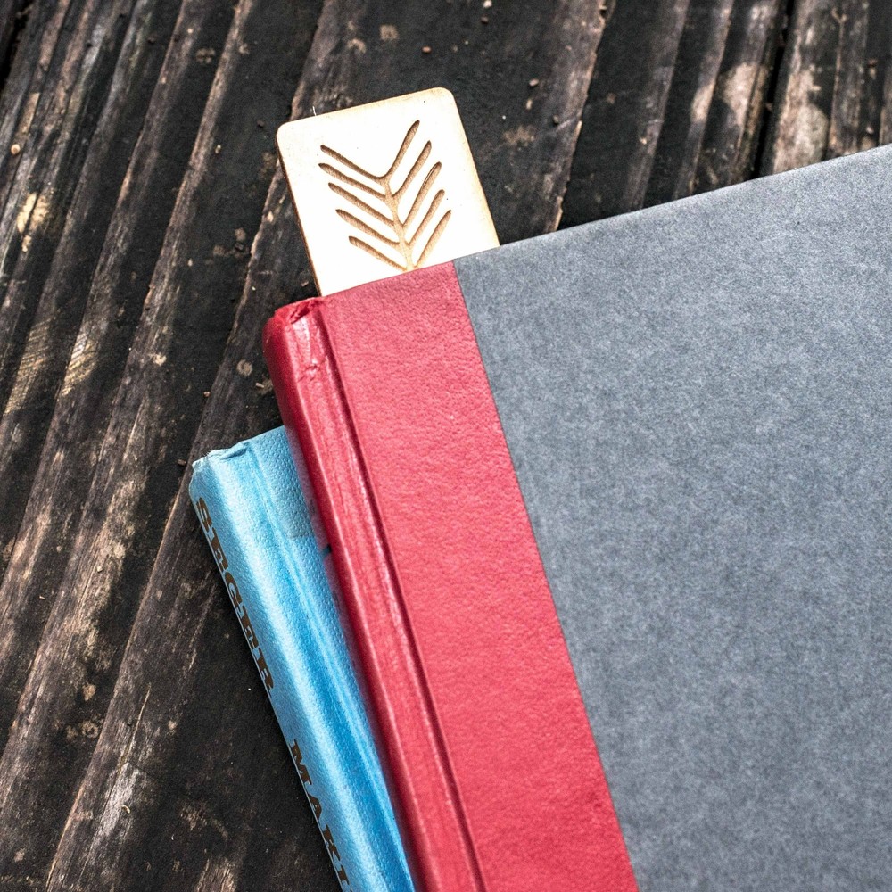 Bookmark - Adventure Awaits