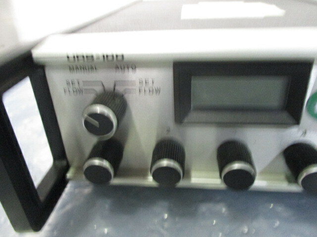 Unit Instruments URS-100 Mass Flow Controller and readout, 421271