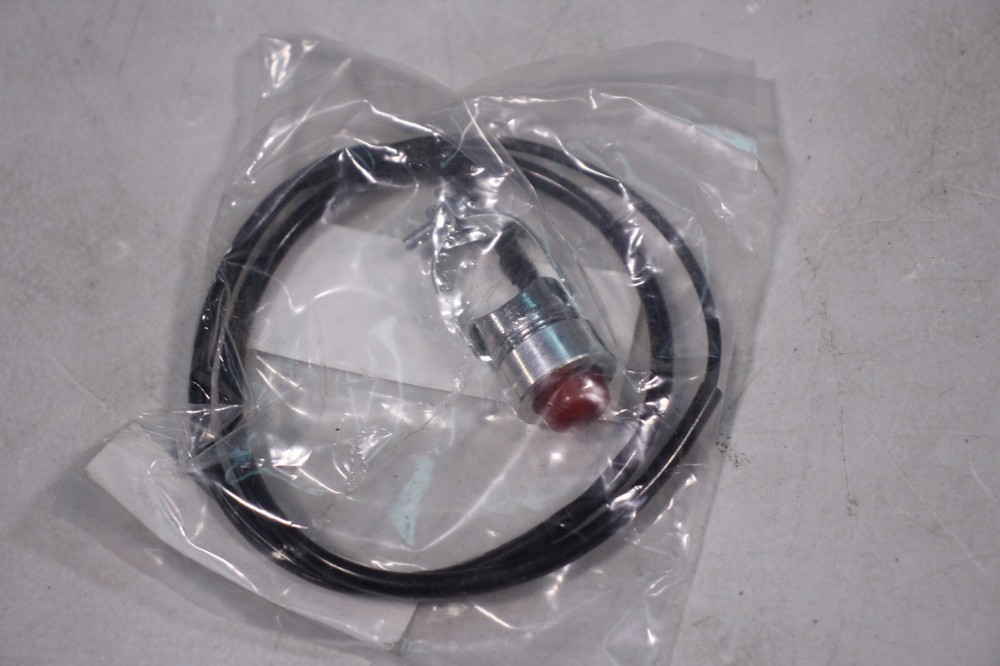 Emgo Universal Kill Switch 46-50480 7/8" Handlebards 24" Lead Wire