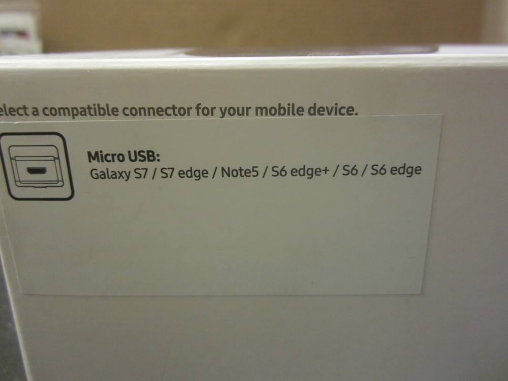 SAMSUNG Gear VR Powered By Oculus