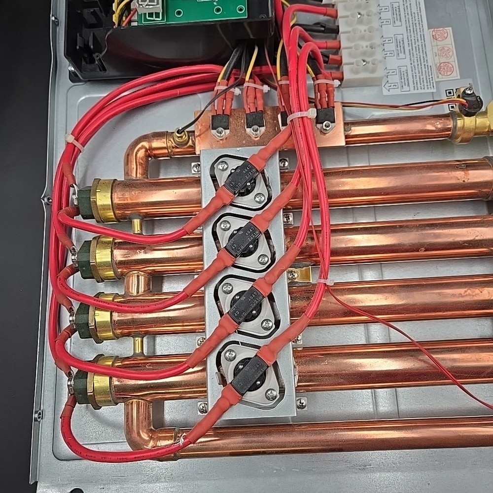 *FOR PARTS* EcoSmart 36 kW 7.03 GPM 240-Volt Electric Tankless Water Heater