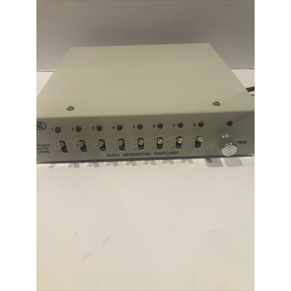 HUND Auto Sequential Switcher 8 Channel Gray Analog BNC Video Camera Switcher
