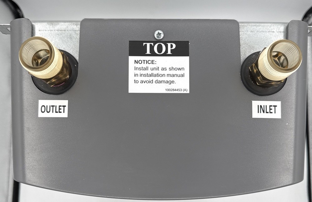 AO SMITH R2VR-180E 240V 18KW TANKLESS WATER HEATER New Open Box ￼