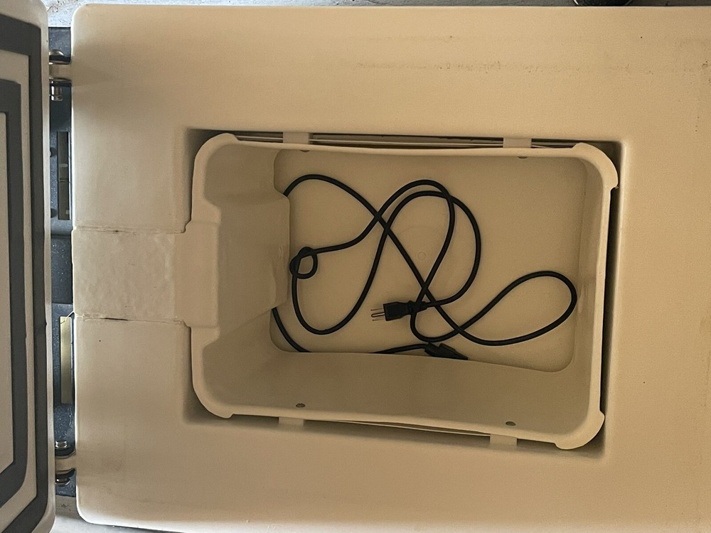 Eagle Pritcher Vaccine Refrigerator