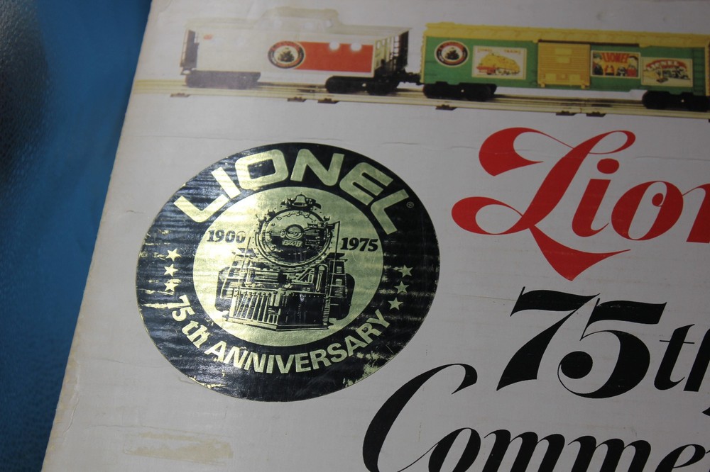 LIONEL O GAUGE 75th ANNIVERSARY COMMEMORATIVE TRAIN SET