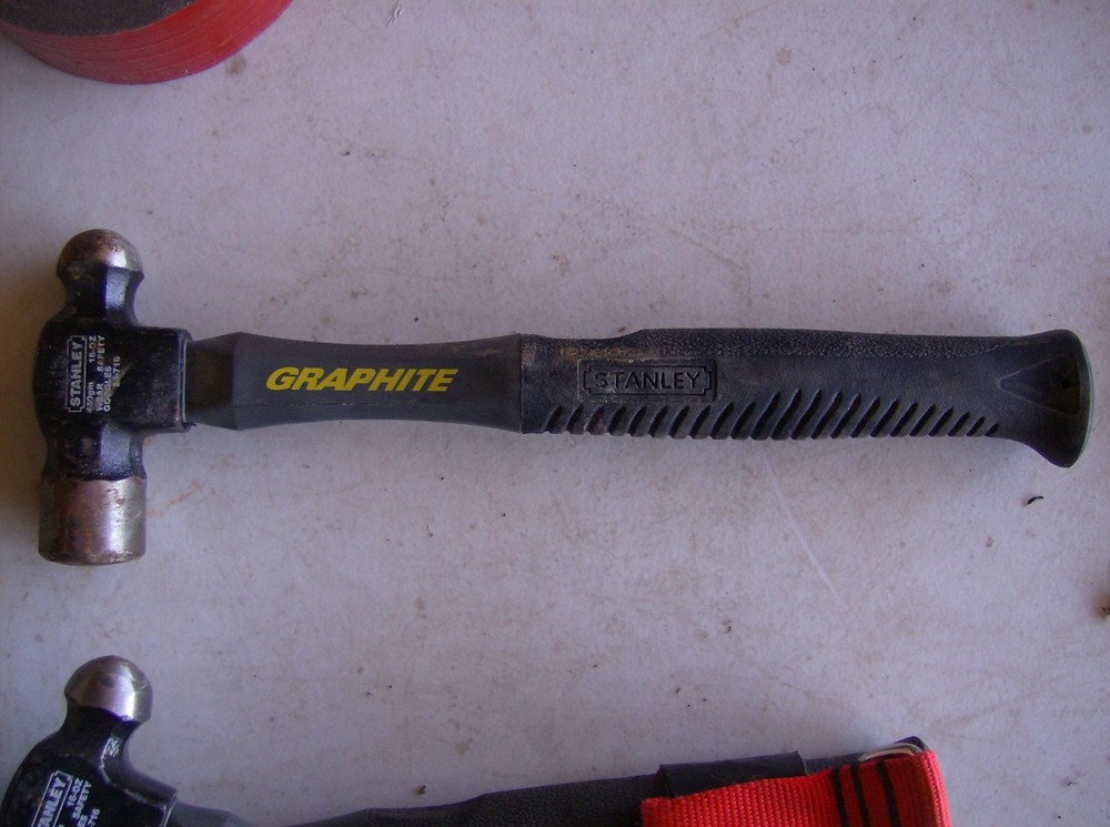 STANLEY GRAPHITE HANDLE 54-716 BALL PEEN HAMMER