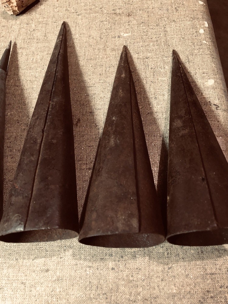 5 Old Tobacco Spikes