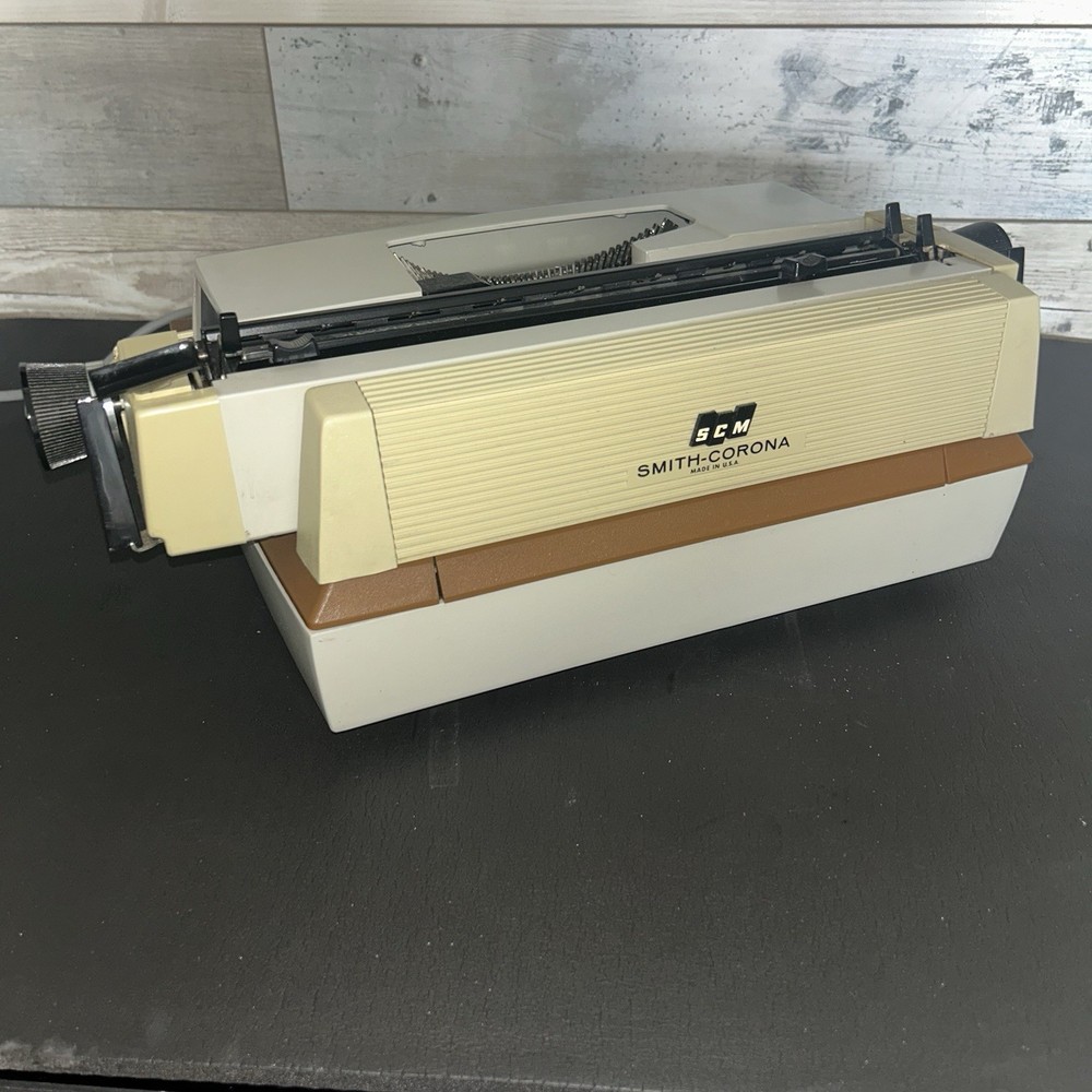 1970s Smith-Corona Coronamatic 8000 Electric Typewriter Tested Nice!