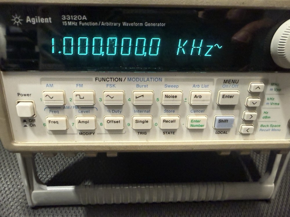 Agilent 33120A 15 MHz Function / Arbitrary Waveform Generator
