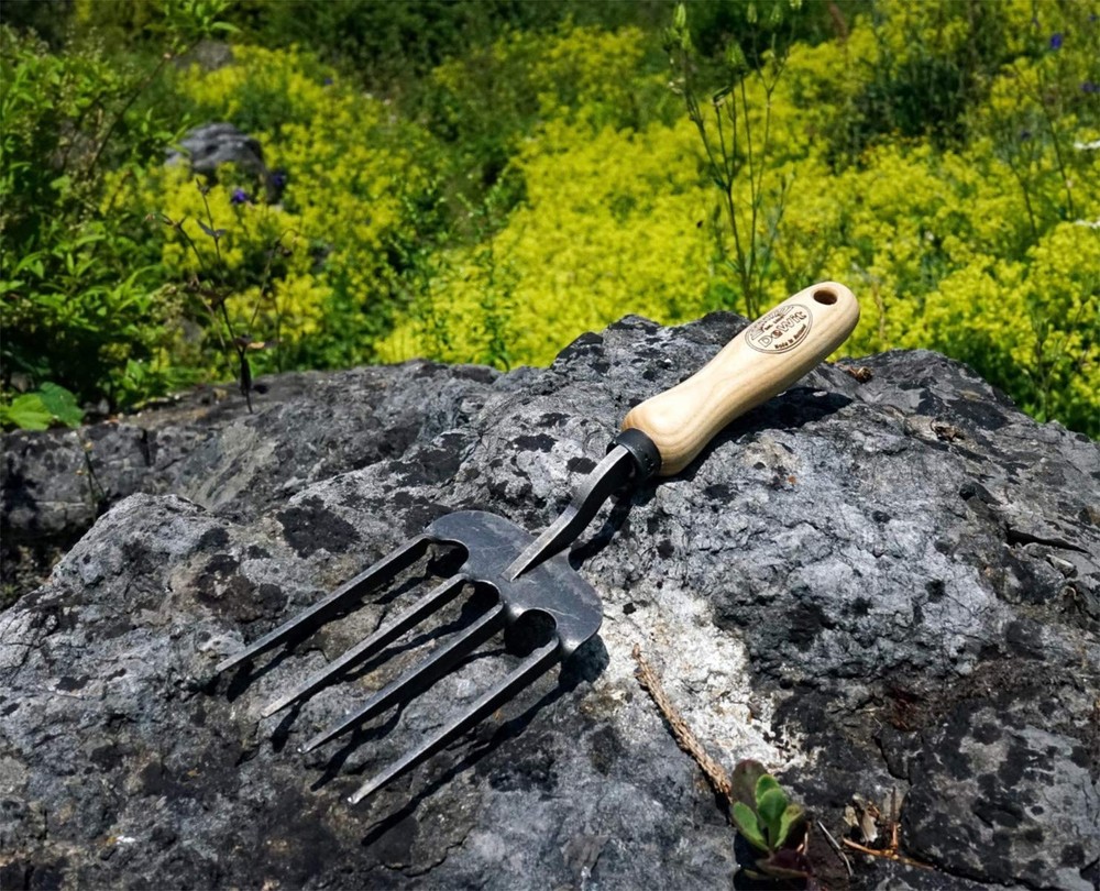 Rugged Twister Tine Hand Fork