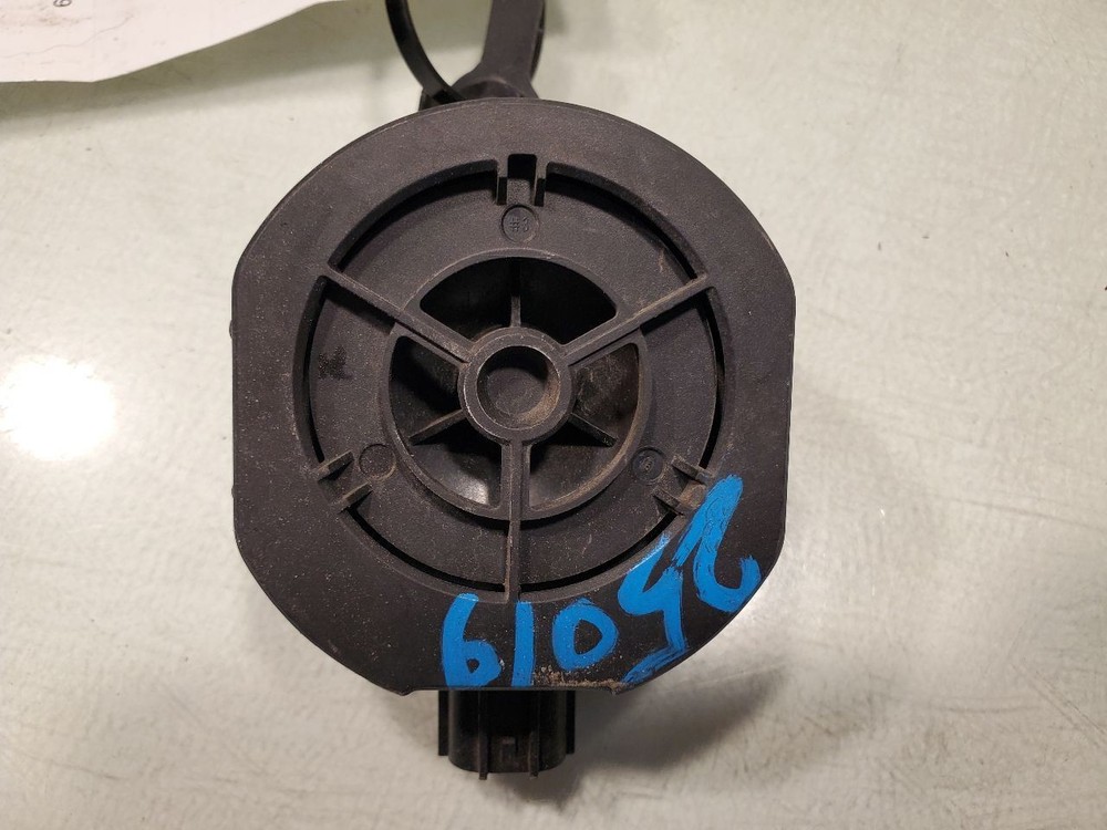 RAV 4 2021 PEDESTERAIN ALERT SPEAKER