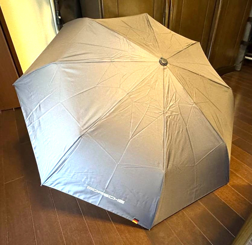 [Unused] Porsche Lightweight Folding Umbrella