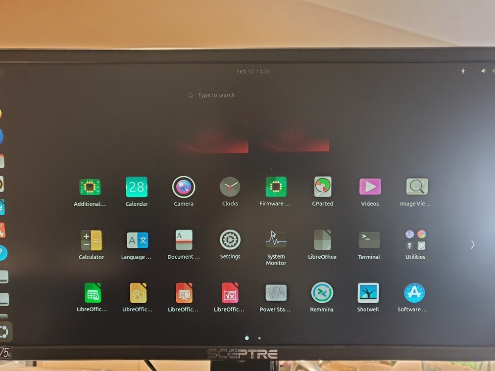 Linux Ubuntu 24.04.3 LTS, 64-bit, Bootable Live and Install USB Flash Drive