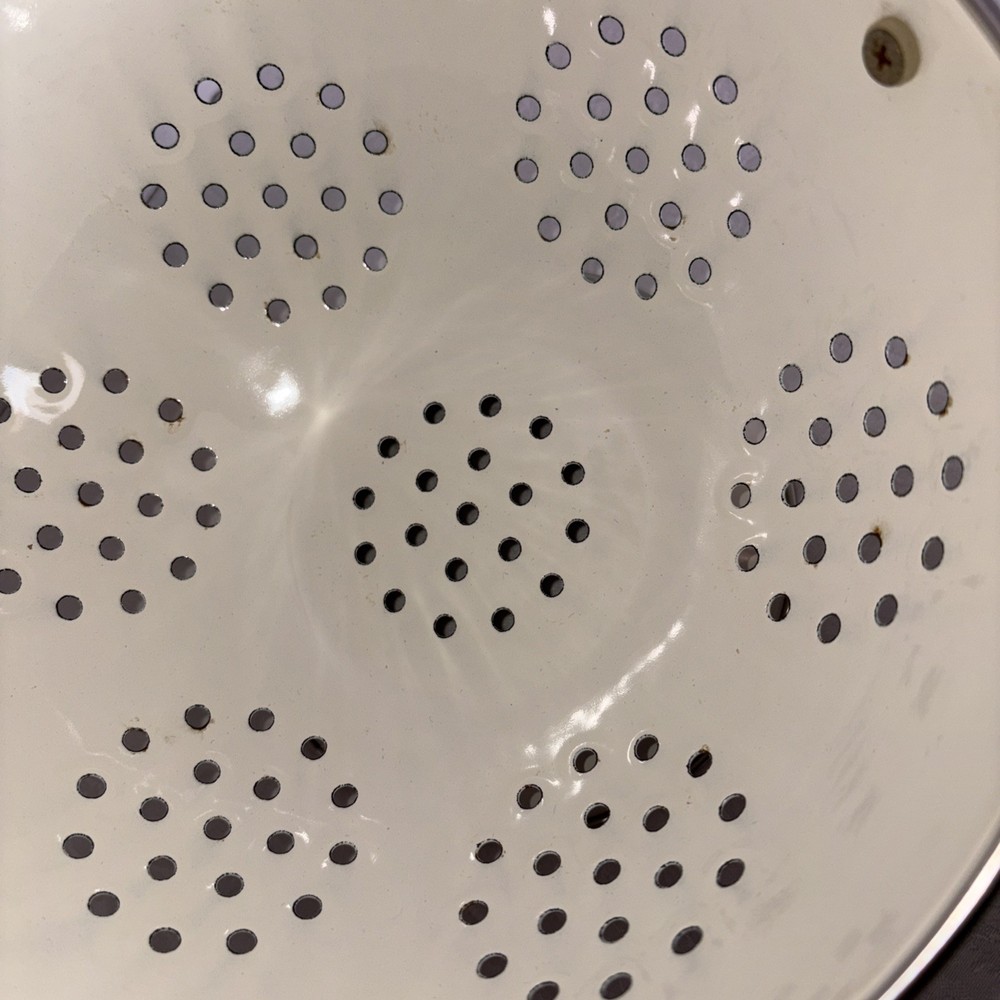 Kobe Colander, Floral Pattern , JC Penney