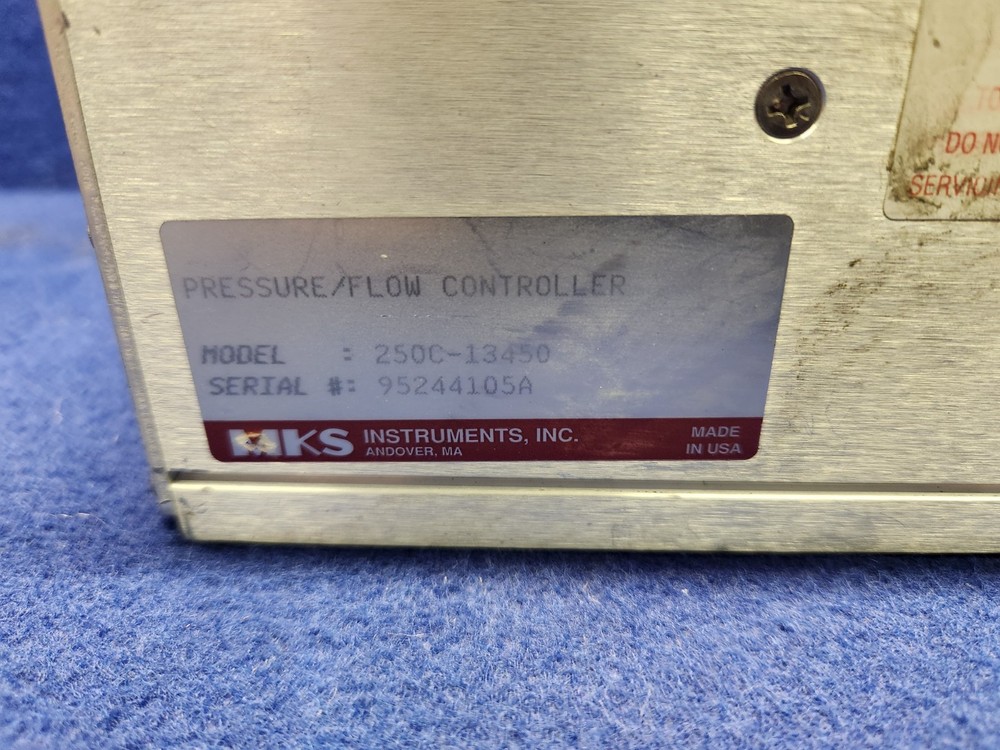 MKS Type 250 Pressure/Flow Controller 250C-13450